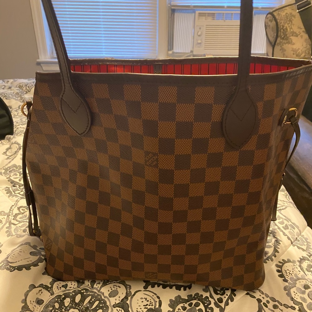 Louis Vuitton Neverfull mm